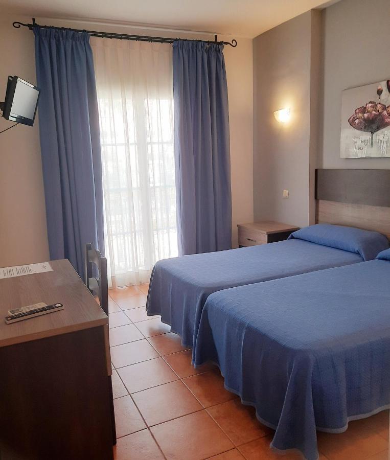 Hostal La Colonia Marbella Buitenkant foto