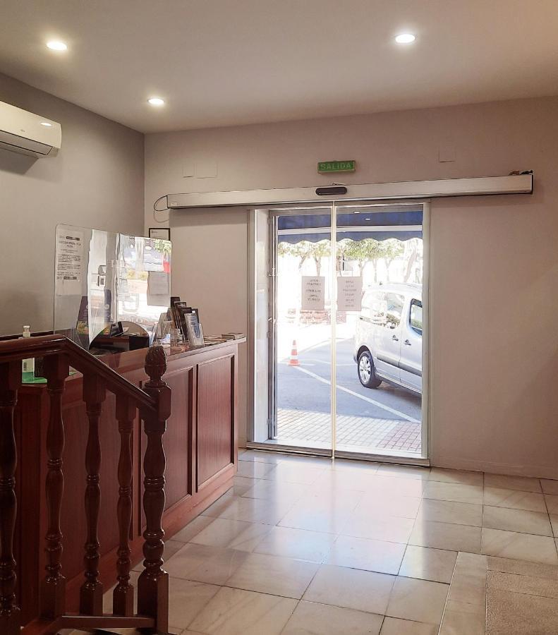 Hostal La Colonia Marbella Buitenkant foto